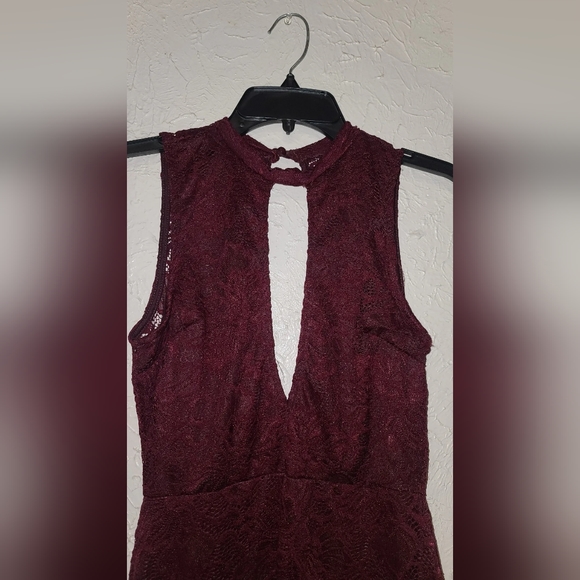 New Medium Burgundy Dress - Valentine's Day - Picture 2 of 8